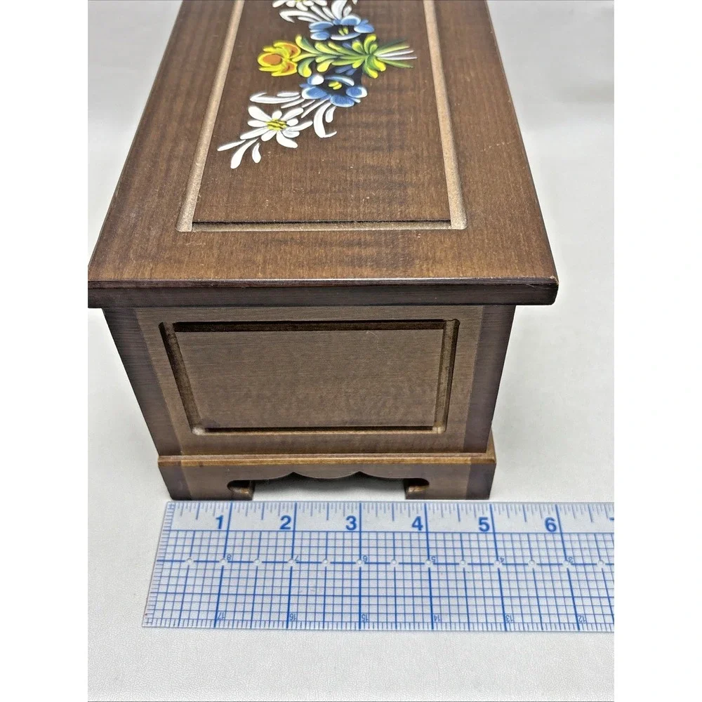 Reuge Swiss Jewelry Music Box Edelweiss Hand Painted Floral Wooden Vintage Works
